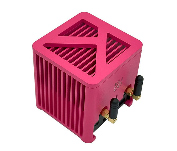 Действительно мини: Kubb Mini имеет размеры всего лишь 82 х 82 миллиметра