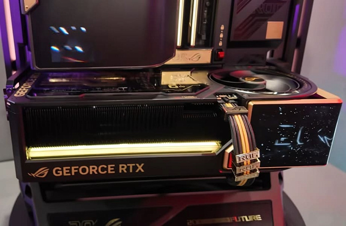 ASUS ROG Astral RTX 5090 Edition 20: AMOLED-дисплей, BTF и 800 Вт