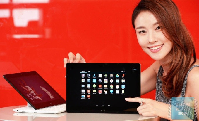 LG представила новый планшет Tab Book,