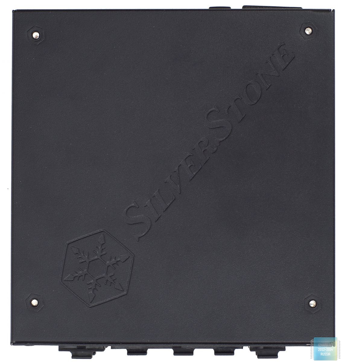 Внешний вид SFX-L блока питания SilverStone SX700-LPT