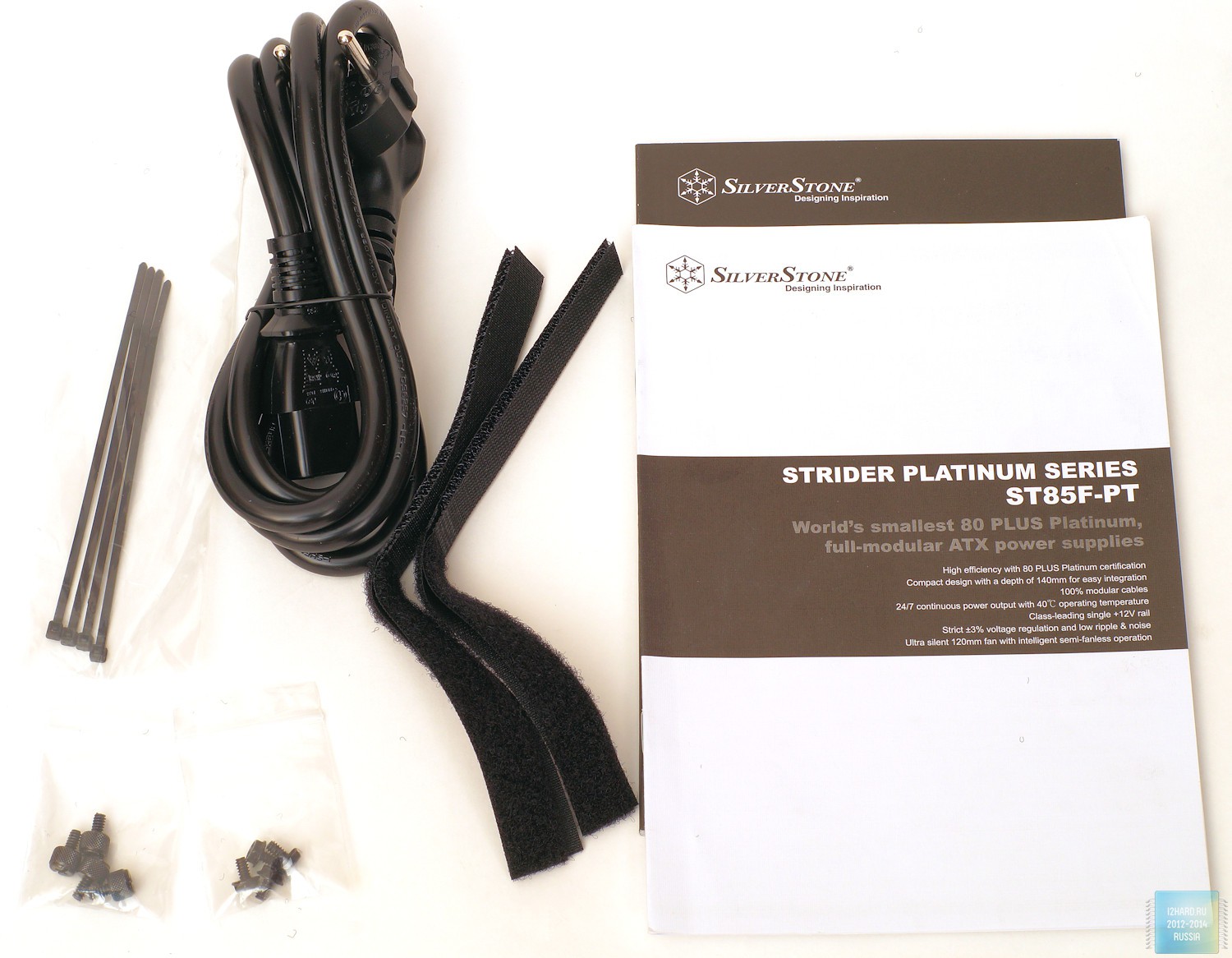 Упаковка и комплектация блока питания SilverStone Strider Platinum ST85F-PT (850 Вт)