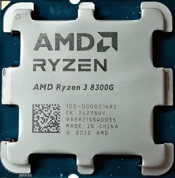 Процессор AMD Ryzen 3 8300G