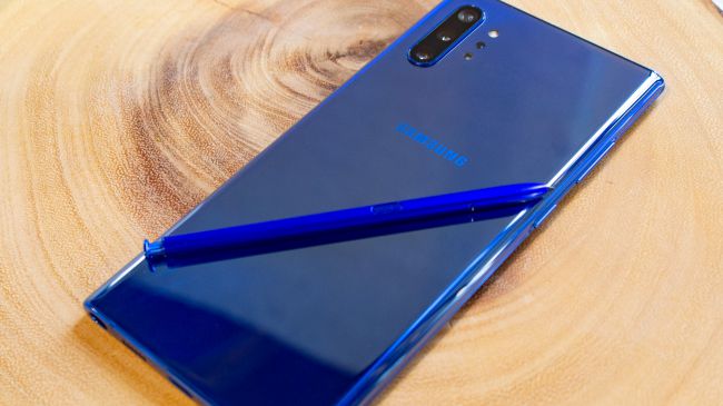 Смартфоны Samsung через пару лет могут быть оборудованы графеновыми аккумуляторами