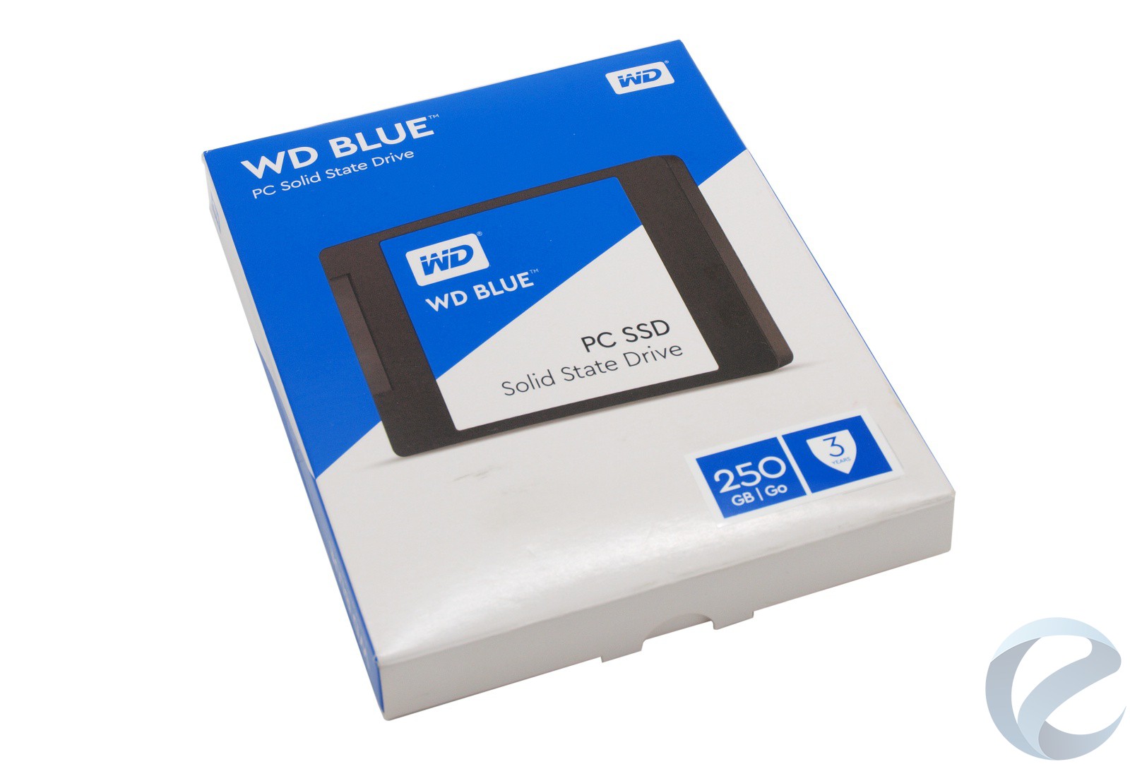 Ssd sata 250gb. Накопитель твердотельный SSD wds250g2b0a. Wds250g2b0a-00sm50. WD Blue 250gb. WD wds250g2b0a.