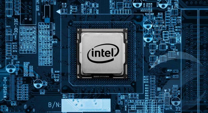 Intel начнет тестовое производство 7-нм чипов