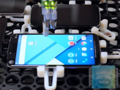 Робот проверяет работу Android
