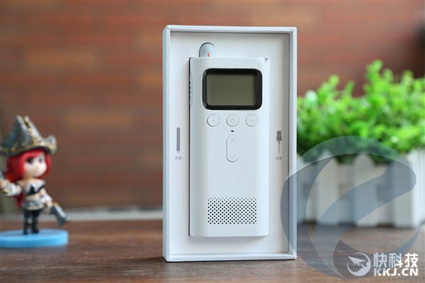 Xiaomi анонсировала портативную рацию Walkie-Talkie