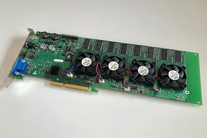 Инженерный образец видеокарты 3dfx Voodoo 5 6000 выставлен на аукцион