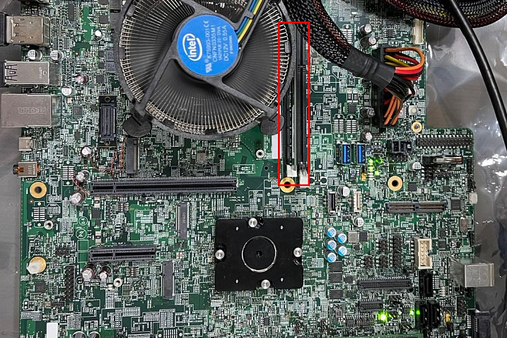 DDR5-4800 демонстрирует приличную производительность и огромную задержку