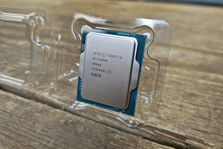 Разогнанный Core i9-14900K демонстрирует 1310 кадров за секунду в CS2