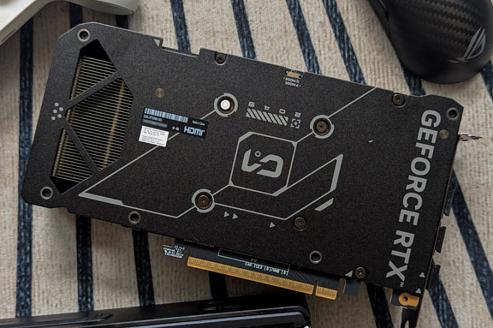На три игровые видеокарты NVIDIA RTX 5000 приходится 75% всех поставок