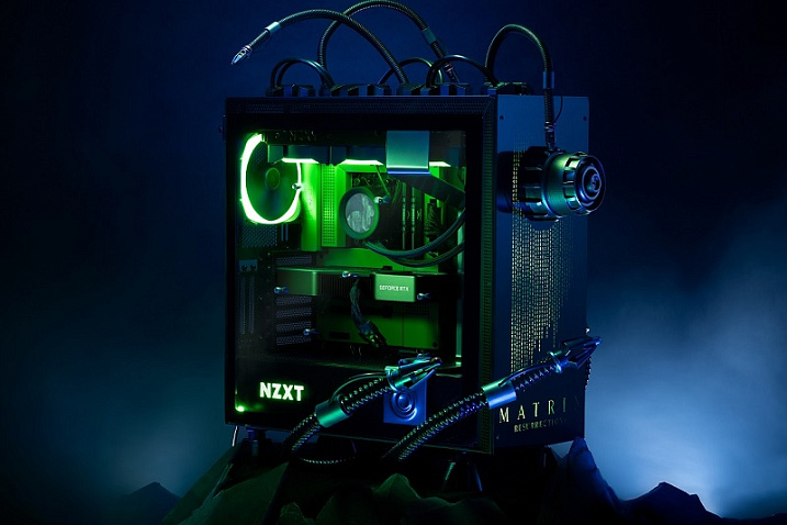 NVIDIA разыгрывает кастомные компьютеры в стиле "Матрицы"