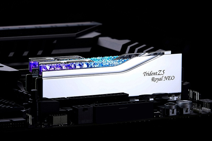 G.SKILL показала память DDR5-9000, работающую с Ryzen 7 8700G и платой X870E