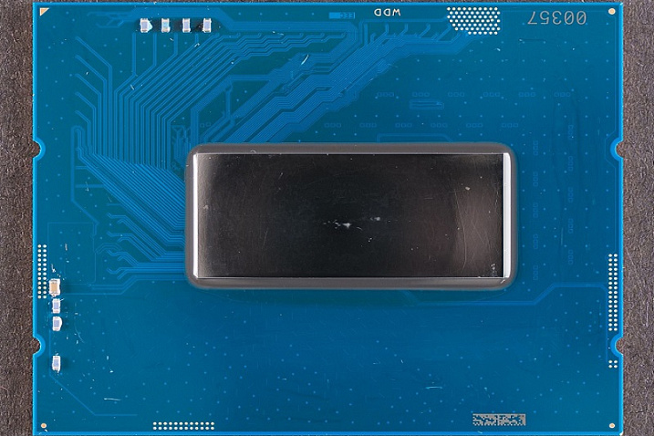 Рассматриваем внутренности кристалла Intel Core i9-13900K