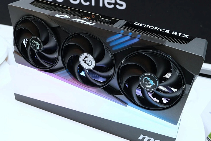 MSI комплектует видеокарты GeForce RTX 5000 адаптерами с желтыми коннекторами