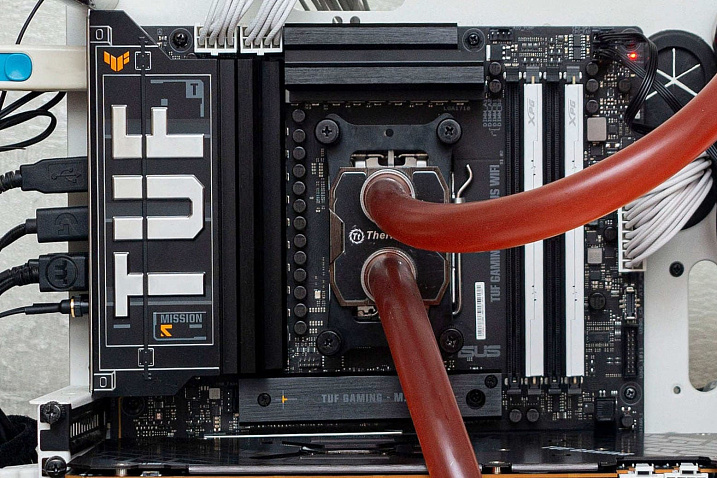 Обзор и тестирование материнской платы ASUS TUF Gaming X870-Plus WiFi