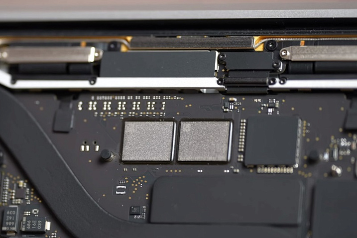 Apple оснастила MacBook Air с M3 двумя микросхемами NAND