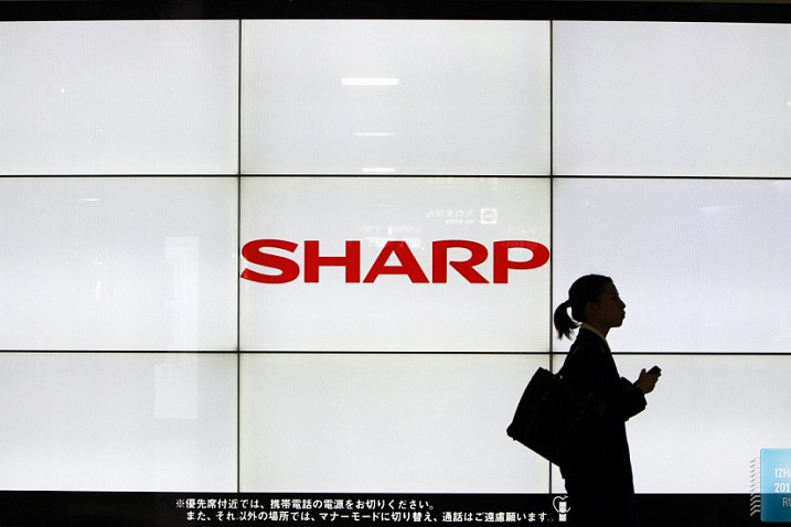 Sharp объединится с Japan Display для работы над OLED-дисплеями