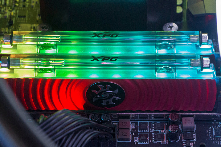 Обзор и тестирование оперативной памяти XPG Spectrix D80 DDR4 RGB Red Edition AX4U320038G16-DR80