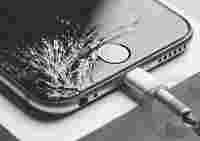 Замена заднего стекла в iPhone X обойдется в 550 долларов