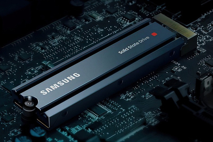 Samsung готовится к запуску твердотельного накопителя 990 Pro