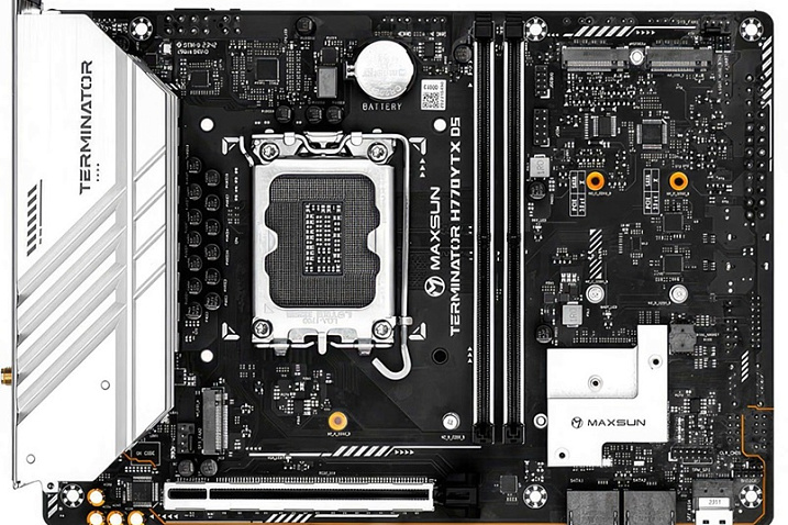 Материнская плата MaxSun H770YTX Terminator выполнена в необычном форм-факторе YTX