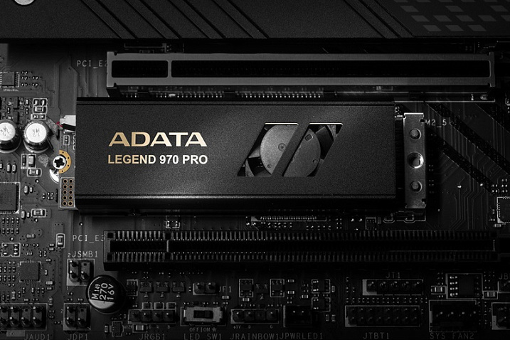 Накопитель ADATA Legend 970 PRO достигает скорости чтения 14 Гбайт/с