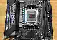 MAXSUN перенесла слот PCIe у платы Terminator B850BKB WIFI на заднюю сторону