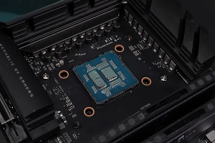 Скальпирование снижает температуру Ryzen 9 9950X3D на 23°C