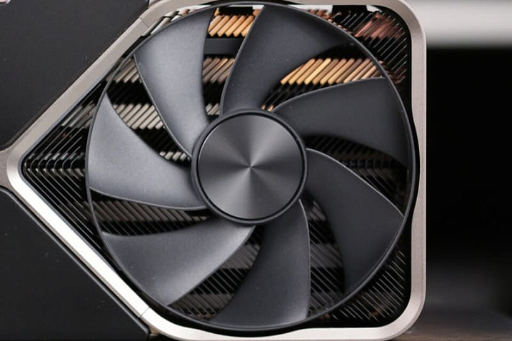 NVIDIA убрала из общего доступа свежий драйвер 595.59 из-за многочисленных проблем
