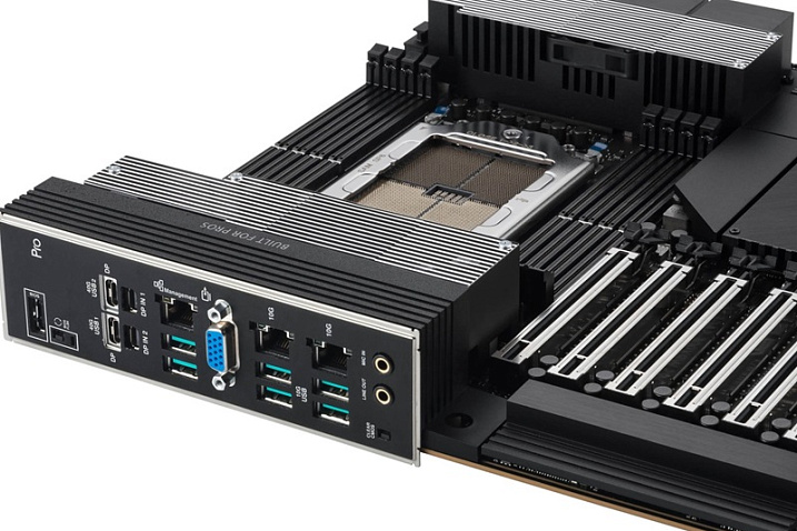 ASUS работает над материнскими платами с чипсетом X690E