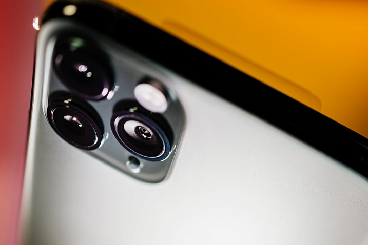 Apple откладывает массовое производство iPhone 12 на месяц