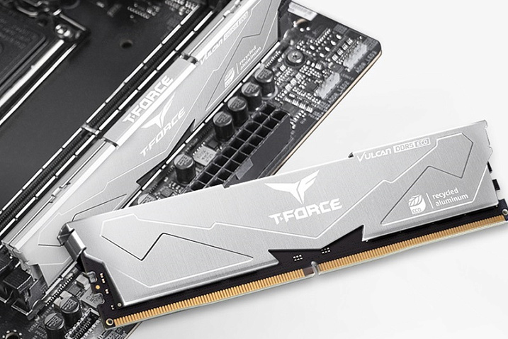 Радиаторы для TEAMGROUP T-FORCE VULCAN ECO DDR5 созданы из переработанного алюминия