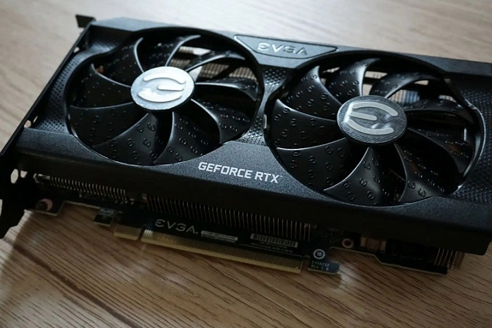 NVIDIA обновила логотип игровых видеокарт GeForce RTX, добавив упоминание ИИ