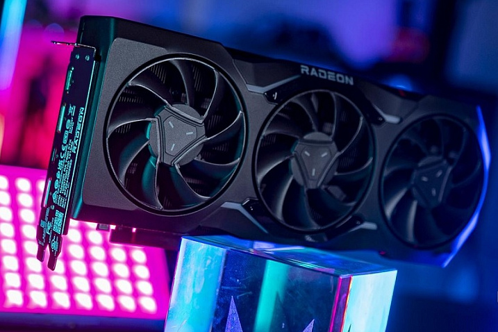 AMD подтверждает проблему с охлаждением референсных Radeon RX 7900 XTX