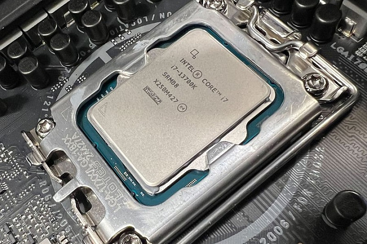 Высокое напряжение является истинной причиной нестабильности Intel Raptor Lake