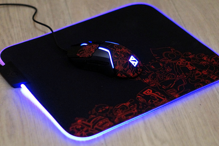 Обзор коврика SteelSeries QcK Prism Cloth Dota 2 Edition M