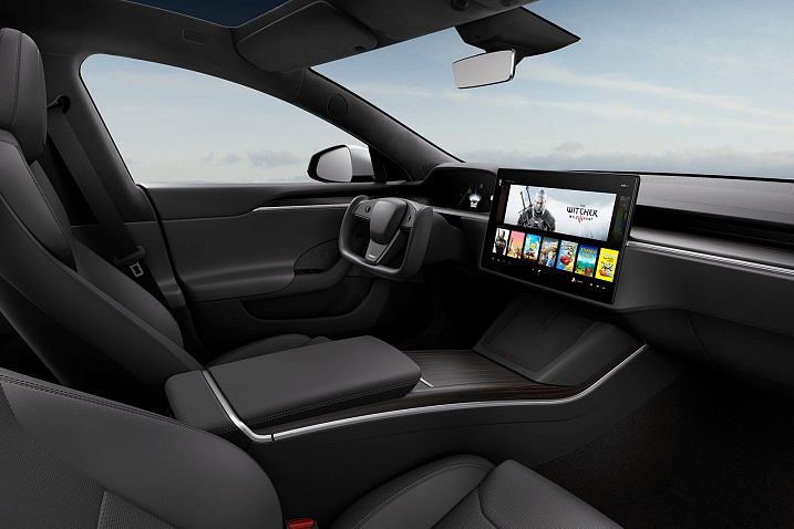 Бортовой компьютер обновленной Tesla Model S может получить графический процессор AMD Navi 23