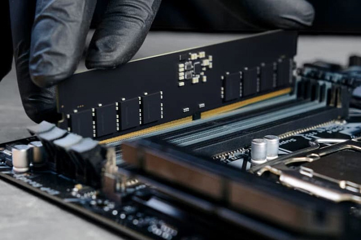 Модули памяти DDR5 продолжают дорожать, но с нюансом