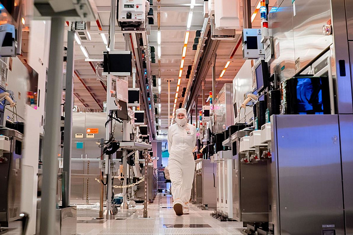 Intel стала крупнейшим в мире поставщиком полупроводников в 2019 году