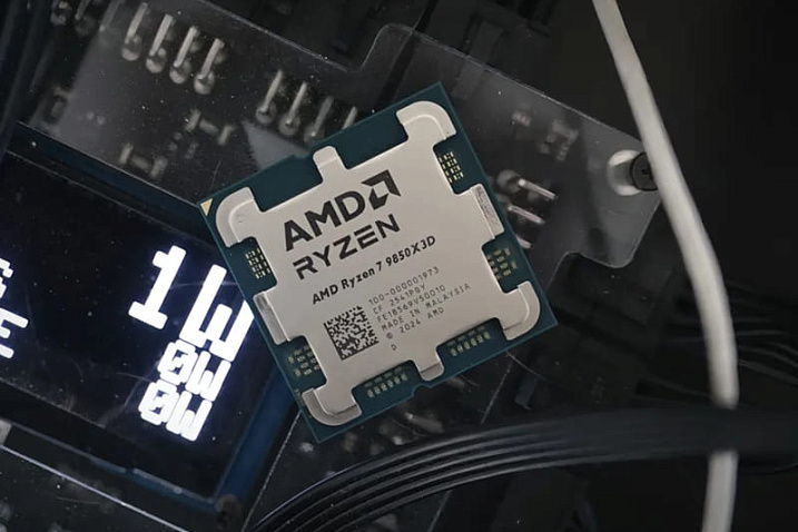 Ryzen 7 9800X3D без проблем догоняет Ryzen 7 9850X3D при включении автоматического разгона