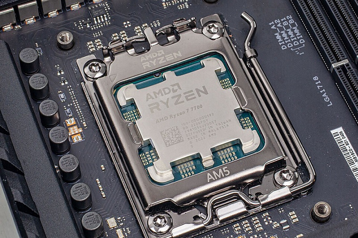 ASUS TUF Gaming A620M-PLUS не получила поддержку интерфейса PCI Express 5.0