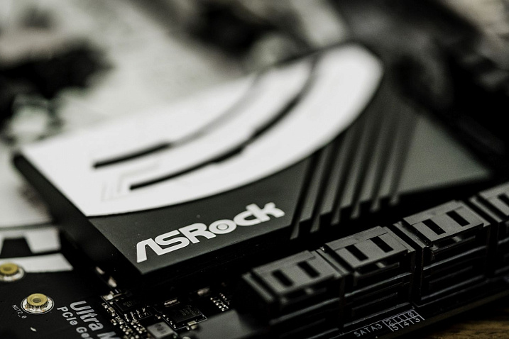 ASRock рассекретила свой модельный ряд материнских плат для Intel Comet Lake-S