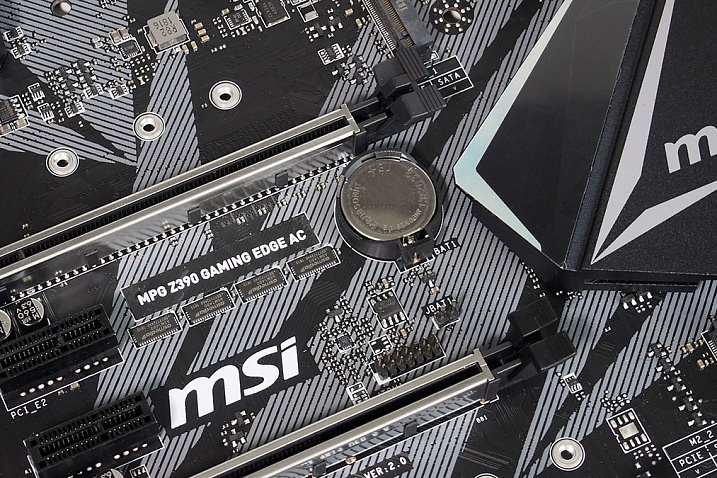 Обзор материнской платы MSI Z390 GAMING EDGE AC