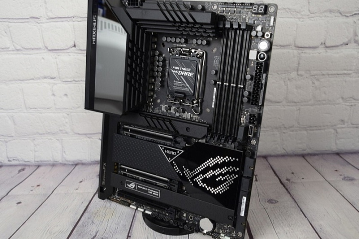 ASUS подтвердила наличие дефекта в материнских платах ROG MAXIMUS Z690 HERO