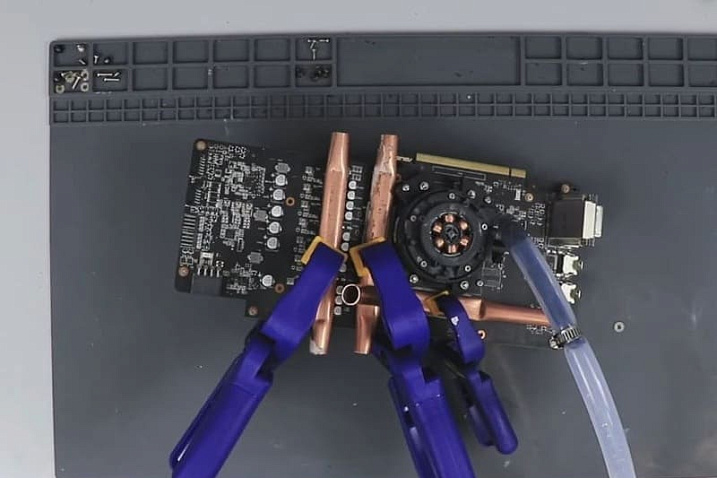  Моддер установил рекорд разгона GeForce GTX 1060 при помощи медных трубок