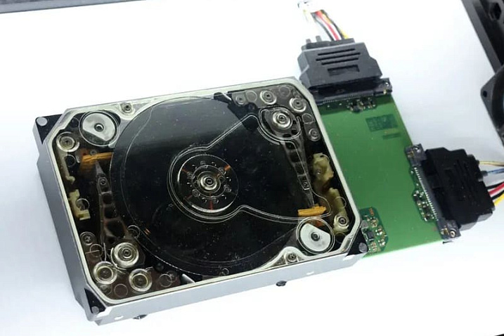 Western Digital разрабатывает две технологии для 4-кратного роста скорости жёстких дисков