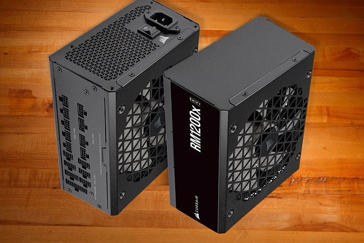 CORSAIR поменяет расположение разъемов на блоках питания серии SHIFT
