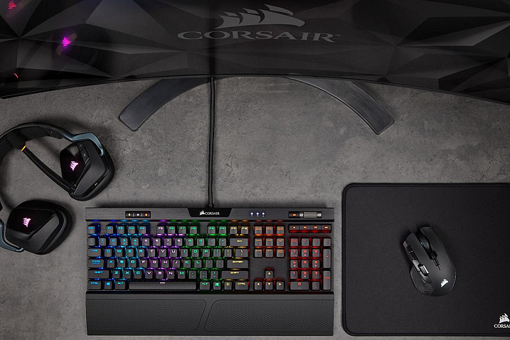Corsair анонсировала игровые мыши Ironclaw RGB Wireless и Glaive RGB Pro