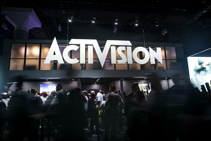 Генеральный директор Activision разослал личный номер телефона всем 10000 сотрудникам